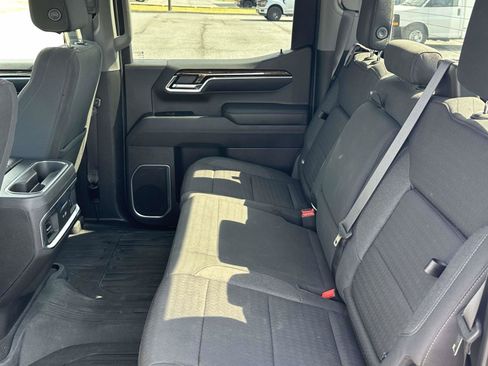 Used 2022 GMC Sierra 1500 Elevation w/ X31 Off-Road Package AWD/4WD image 12