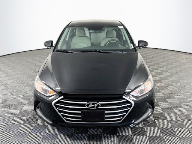 Used 2018 Hyundai Elantra SEL FWD image 2