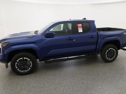 New 2025 Toyota Tacoma TRD Sport AWD/4WD image 25