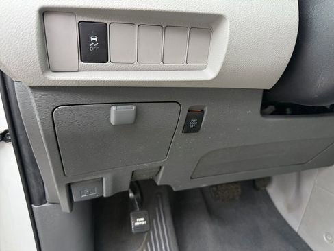 Certified 2020 Toyota Sienna LE image 29