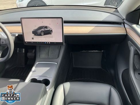 Used 2023 Tesla Model Y Long Range image 68