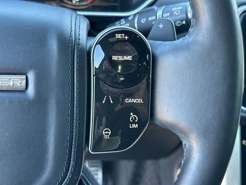 Used 2022 Land Rover Range Rover P525 Westminster Edition image 29