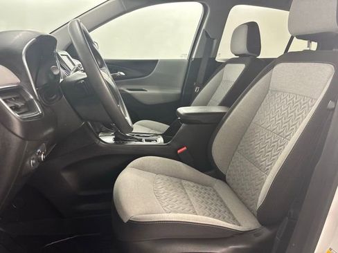 Used 2022 Chevrolet Equinox LS w/ LPO, Floor Liner Package image 16