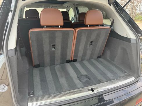 Used 2018 Audi Q7 3.0T Premium Plus image 5