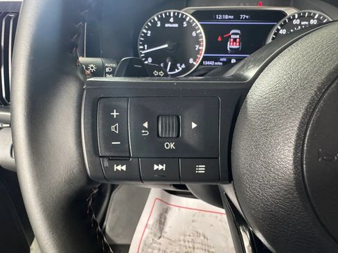 Used 2025 Nissan Pathfinder Rock Creek AWD/4WD image 15