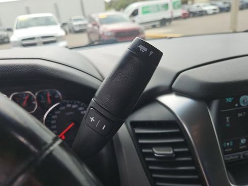 Used 2019 Chevrolet Tahoe LT image 24