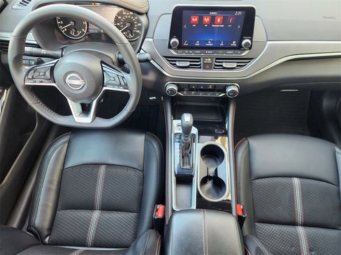 Used 2023 Nissan Altima 2.5 SR image 26