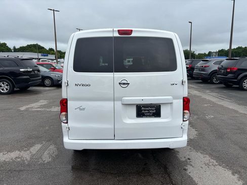 Used 2020 Nissan NV200 SV w/ Back Door Glass Package FWD image 4