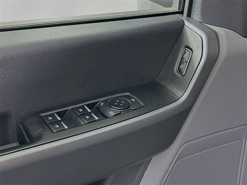 Used 2024 Ford F250 XLT image 18