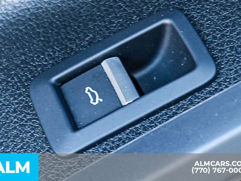 Used 2025 Audi Q5 2.0T Premium image 50