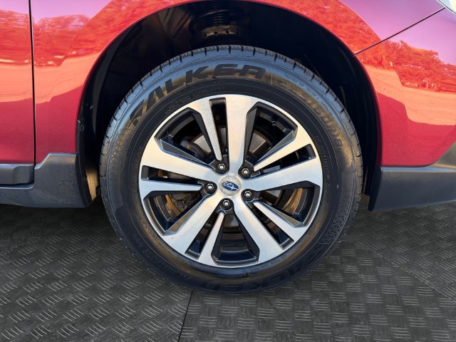 Used 2019 Subaru Outback 2.5i Limited AWD/4WD image 14