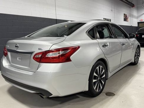 Used 2016 Nissan Altima 2.5 SL w/ 2.5 Technology Package FWD image 22