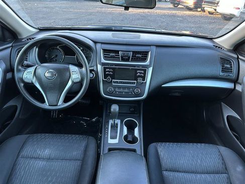Used 2017 Nissan Altima 2.5 S w/ Power Driver Seat Package FWD image 21