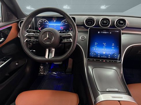 Certified 2023 Mercedes-Benz C 300 Sedan image 4