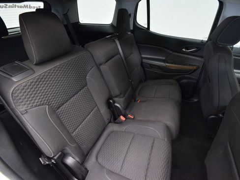 Used 2019 GMC Acadia SLE w/ LPO, Floor Liner Package image 21