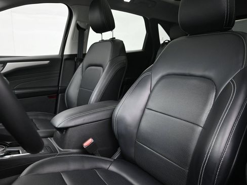 Used 2021 Ford Escape SEL FWD image 11