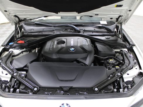 Used 2017 BMW 230i Convertible image 46