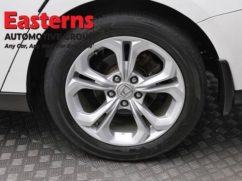 Used 2023 Honda Accord LX image 8