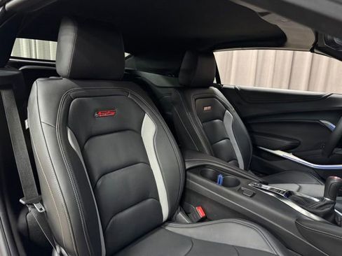 Used 2023 Chevrolet Camaro SS RWD image 16
