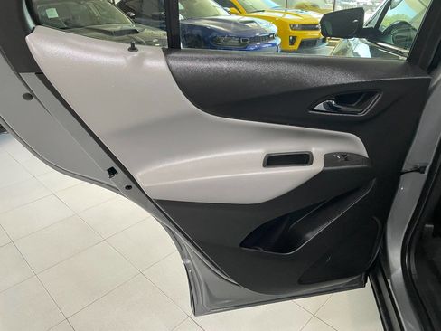 Used 2023 Chevrolet Equinox LT image 19