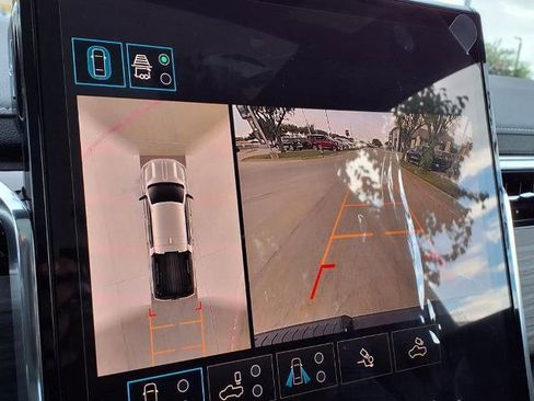 New 2025 GMC Sierra EV Denali image 12