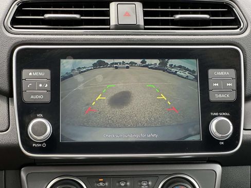 Used 2023 Nissan Leaf S FWD image 18
