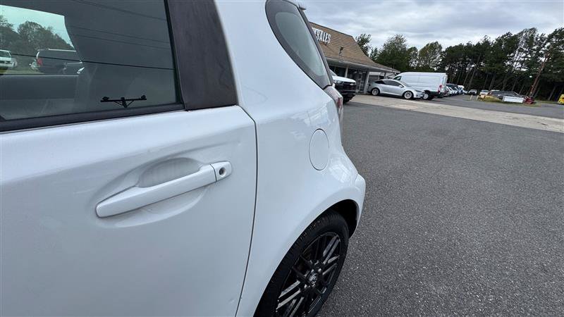 Used 2012 Scion iQ w/ Rear Speaker Pkg FWD image 16