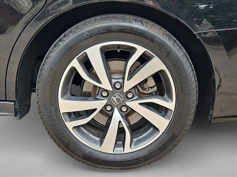 Used 2021 Honda Odyssey Touring image 26