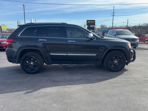 Used 2011 Jeep Grand Cherokee Limited w/ Luxury Group II image 8