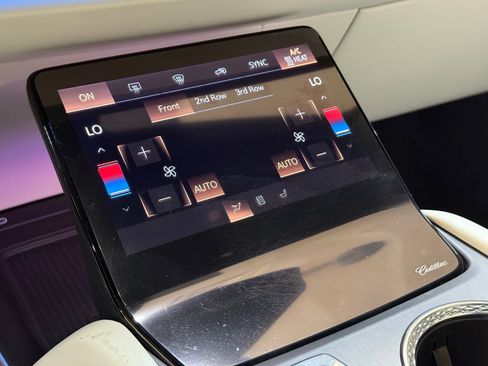 New 2026 Cadillac Vistiq Luxury image 34