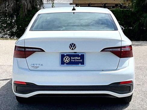Certified 2024 Volkswagen Jetta S image 6