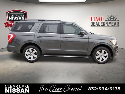 Used 2020 Ford Expedition XLT w/ Equipment Group 202A RWD image 8