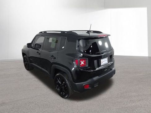 Used 2023 Jeep Renegade Altitude w/ Sun/Sound Group image 39