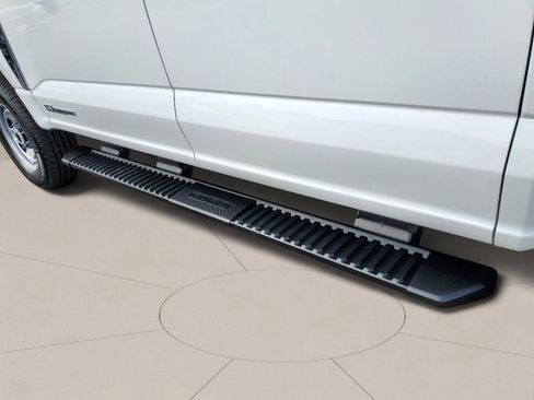 New 2025 Ford F250 XL w/ XL Chrome Package image 6