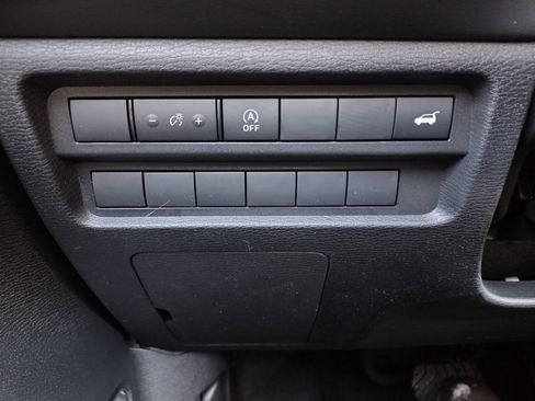 New 2026 Mitsubishi Outlander SE image 20