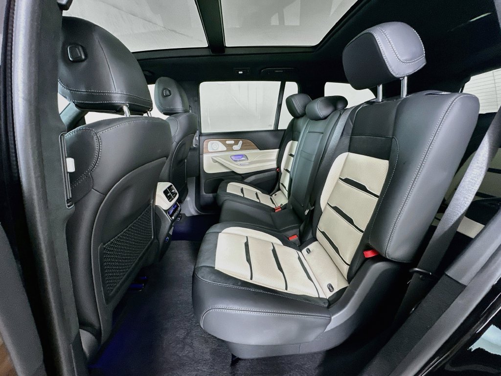 Certified 2024 Mercedes-Benz GLS 63 AMG 4MATIC image 25