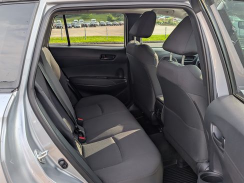 Used 2024 Toyota Corolla Cross LE w/ Moonroof Package AWD/4WD image 12