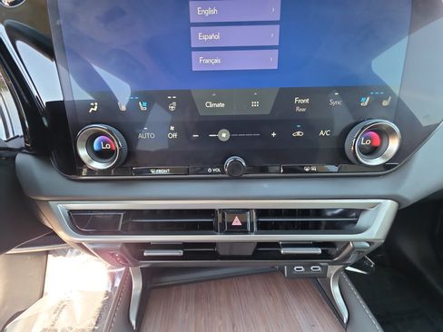 Used 2023 Lexus RX 350 Premium Plus w/ Accessory Package AWD/4WD image 21