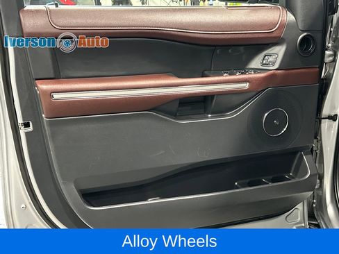 Used 2024 Ford Expedition Max Limited AWD/4WD image 15