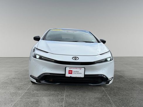 Certified 2025 Toyota Prius AWD image 8