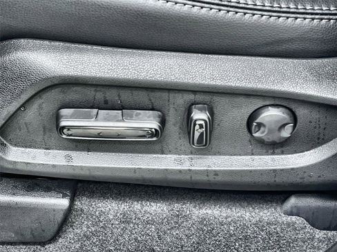 New 2026 Honda Pilot Touring image 13