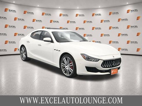 Used 2019 Maserati Ghibli S Q4 AWD/4WD image 7