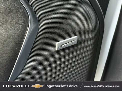 Used 2022 Chevrolet Suburban Z71 AWD/4WD image 29