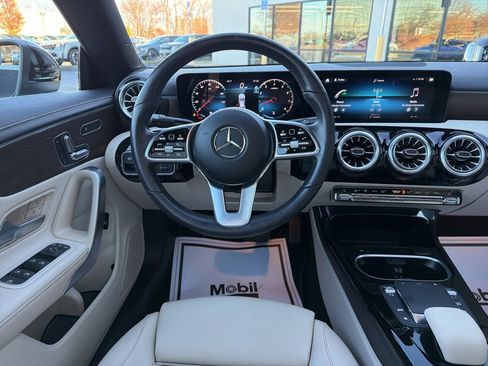 Used 2023 Mercedes-Benz CLA 250 4MATIC w/ Premium Package image 25