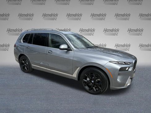 Certified 2025 BMW X7 xDrive40i w/ Premium Package image 2