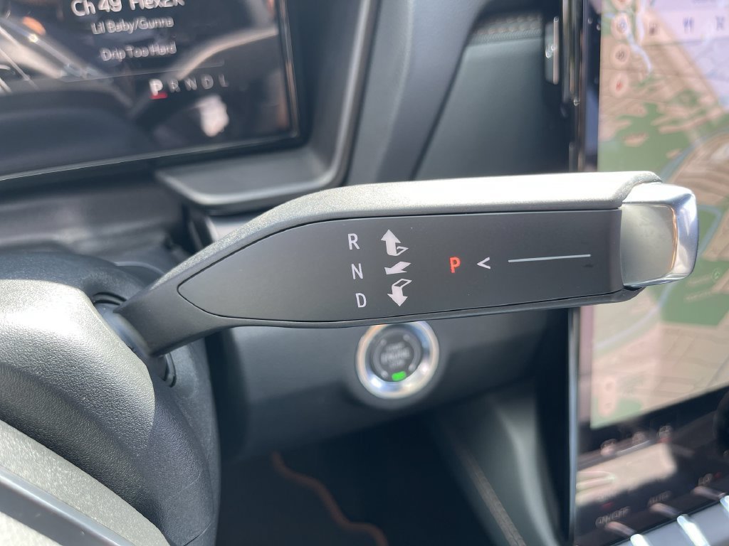 New 2027 GMC Terrain AT4 w/ Technology Package II AWD/4WD image 16