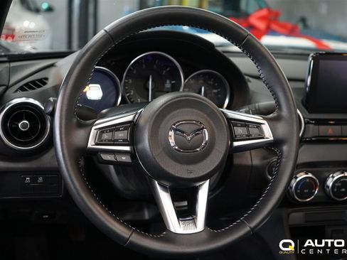 Used 2021 MAZDA MX-5 Miata Grand Touring image 17