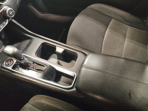 Used 2021 Nissan Sentra SR FWD image 26