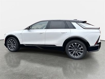 New 2025 Cadillac Lyriq Sport