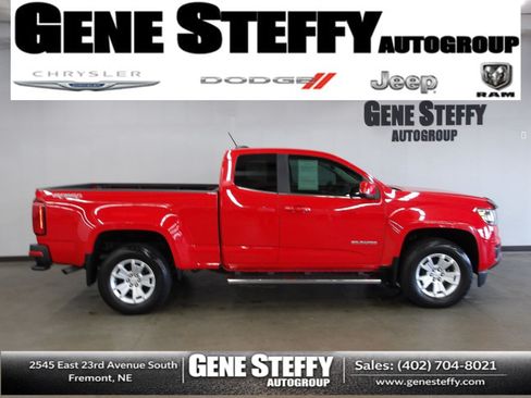 Used 2017 Chevrolet Colorado LT AWD/4WD image 1